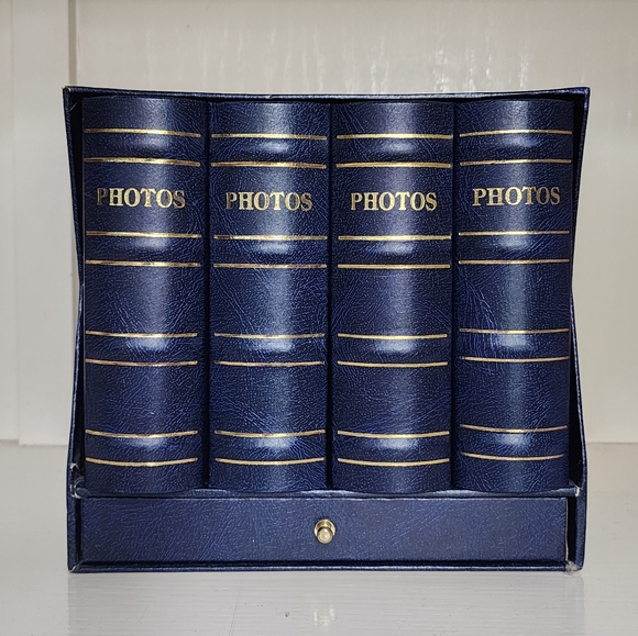 A Set Of 4 Photo Books, 4 X 6 Storage & Organization
